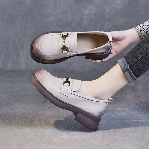 Damer elegante Chunky Loafers med dekorativ metalaccent Stilla