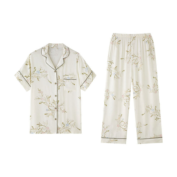 Dame luksuriøs natsæt med floral design og fint satin Stilla