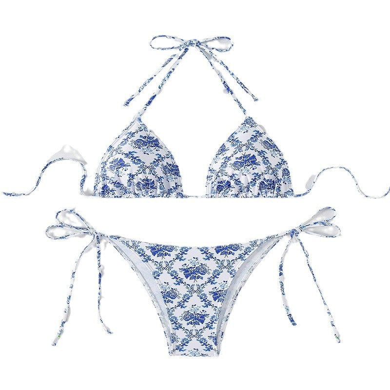 Dame triangel-bikini med legende blomsterdesign og justerbare bindebånd Skovae
