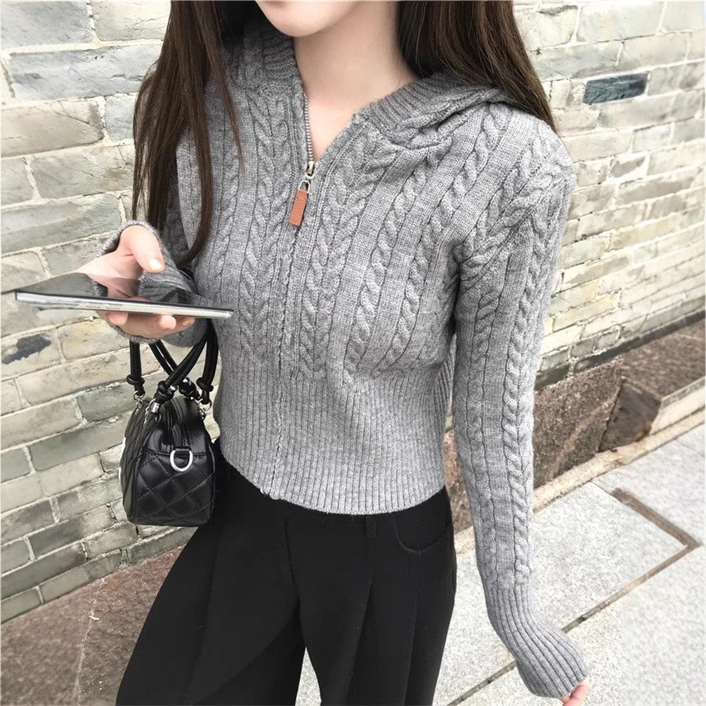 Kvinders cropped cardigan med hætte og kabelmønster Stilla