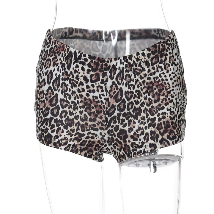 Damer Sportliche Shorts i spændende Leo-print Stilla