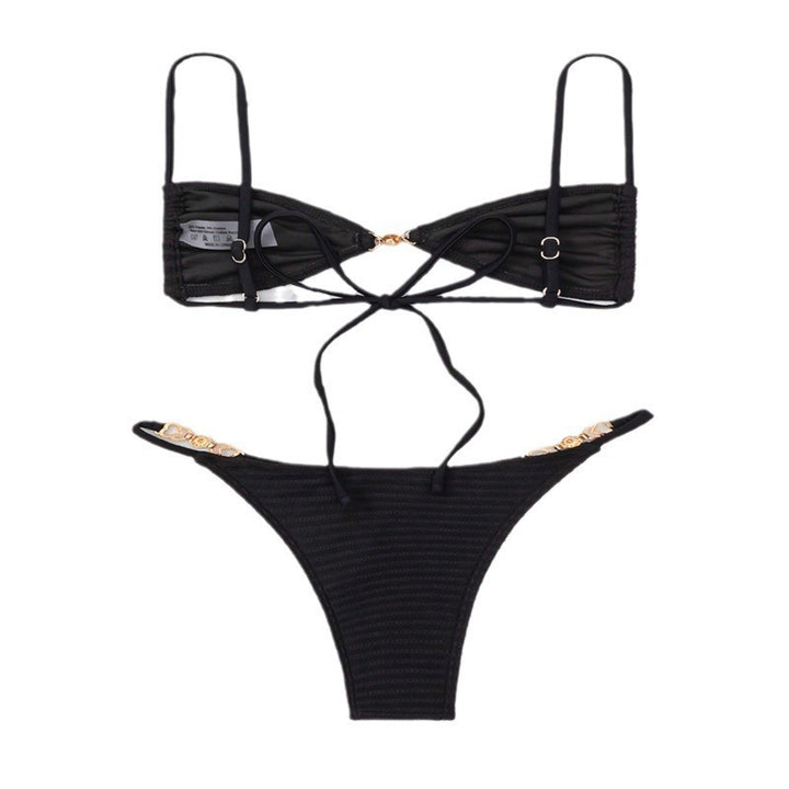 Dame Bikini-sæt med raffineret ribdesign og gyldne accenter Stilla