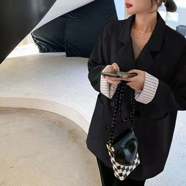 Kvinders fashionable oversized blazer med strukturerede detaljer Stilla