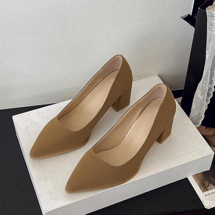 Dame elegante pumps med moderne design Stilla