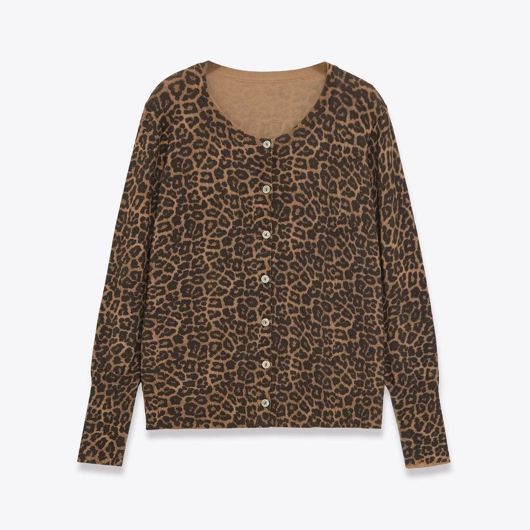 Dame cardigan med dyreprint og praktiske knapdetaljer Stilla