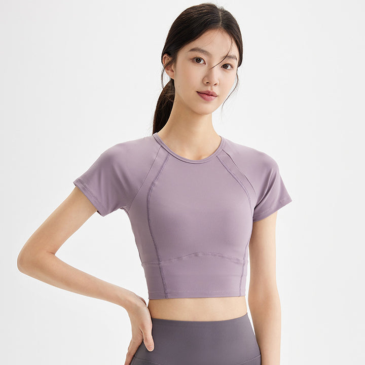 Dame sporty kortærmet crop-top med åndbare indsatser og elastisk pasform Stilla