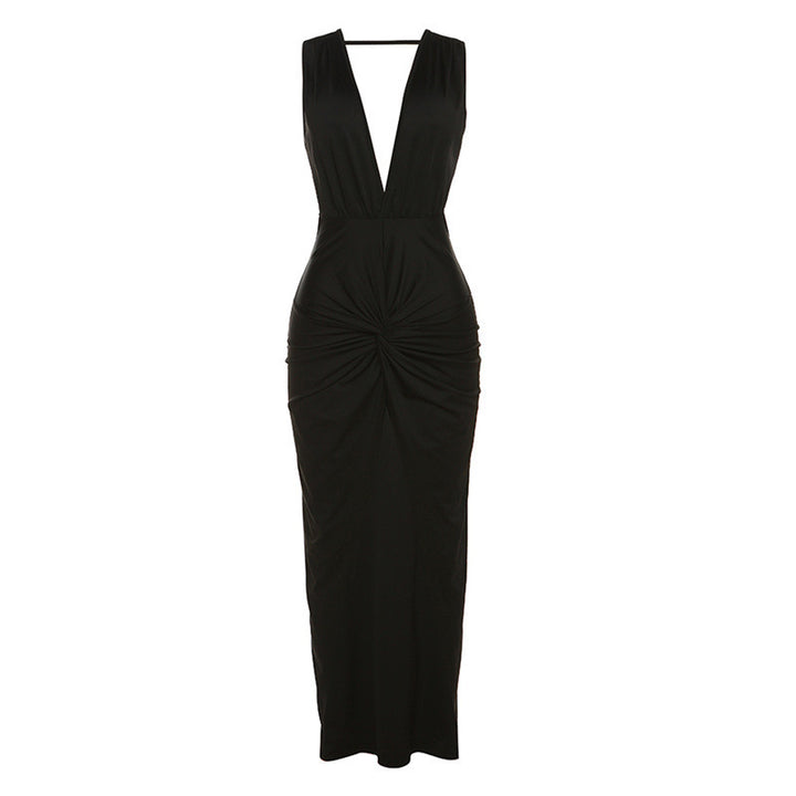 Dame Elegant aftenkjole med dyb V-udskæring og sidelange cut-outs Stilla