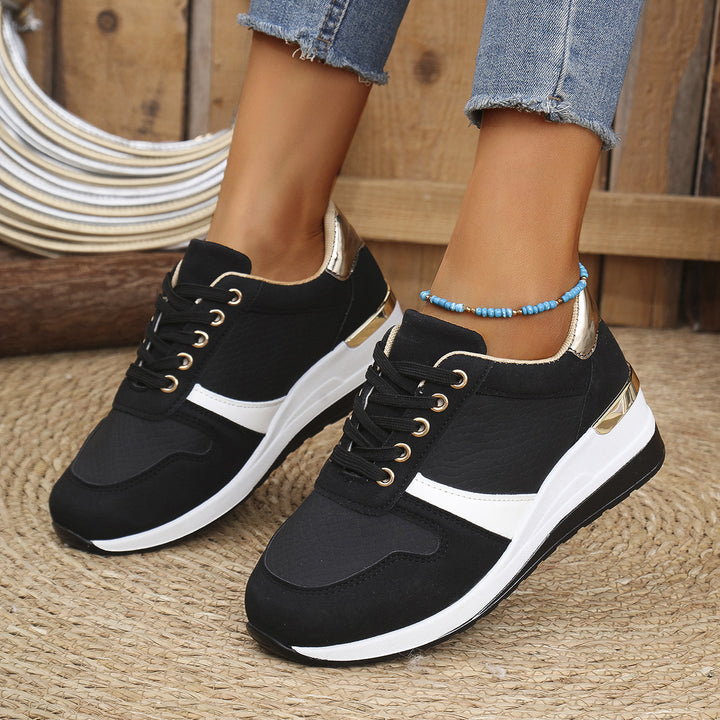 Dame Sneakers med skridsikker sål og elegant design Stilla