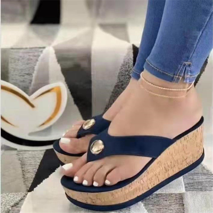 Dame nan plateau-sandaler med kork kile sål, polstret komfort fodseng og dekorativt ornament Skovae