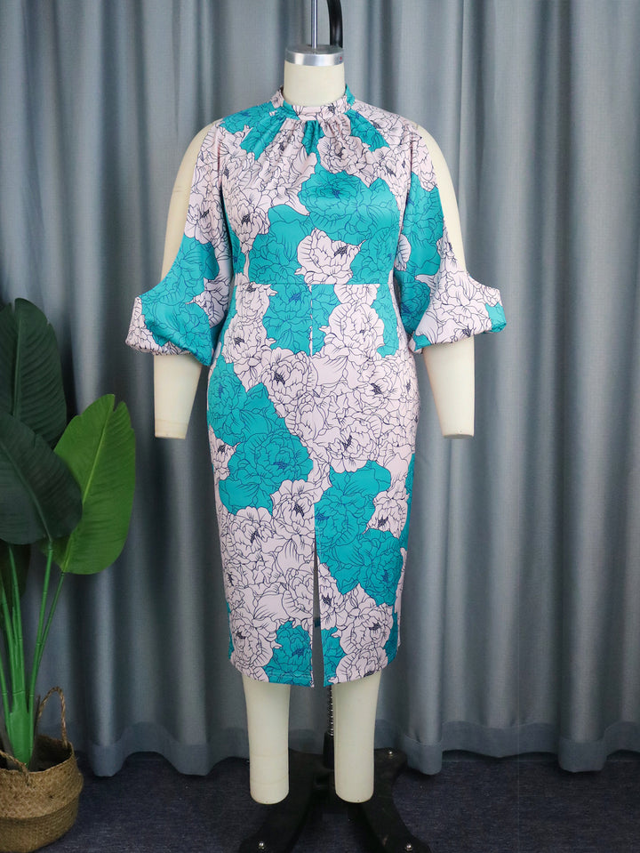 Dame elegant wrap dress with floral pattern and trendy cut-out sleeves Skovae