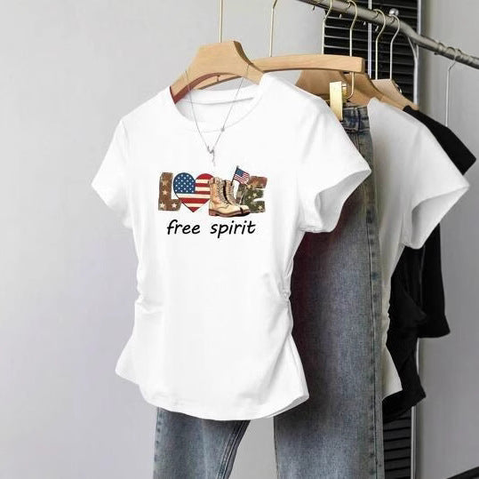 Dame Crop-T-Shirt med tætsiddende snit og moderne design Skovae