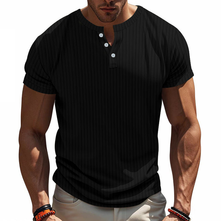 Herren kortærmet Henley T-shirt med struktureret ribdesign og fashionable knapdetaljer Stilla
