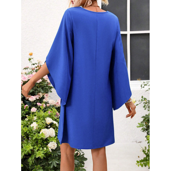 Femme Cape Sleeve Shift Kjole Stilla
