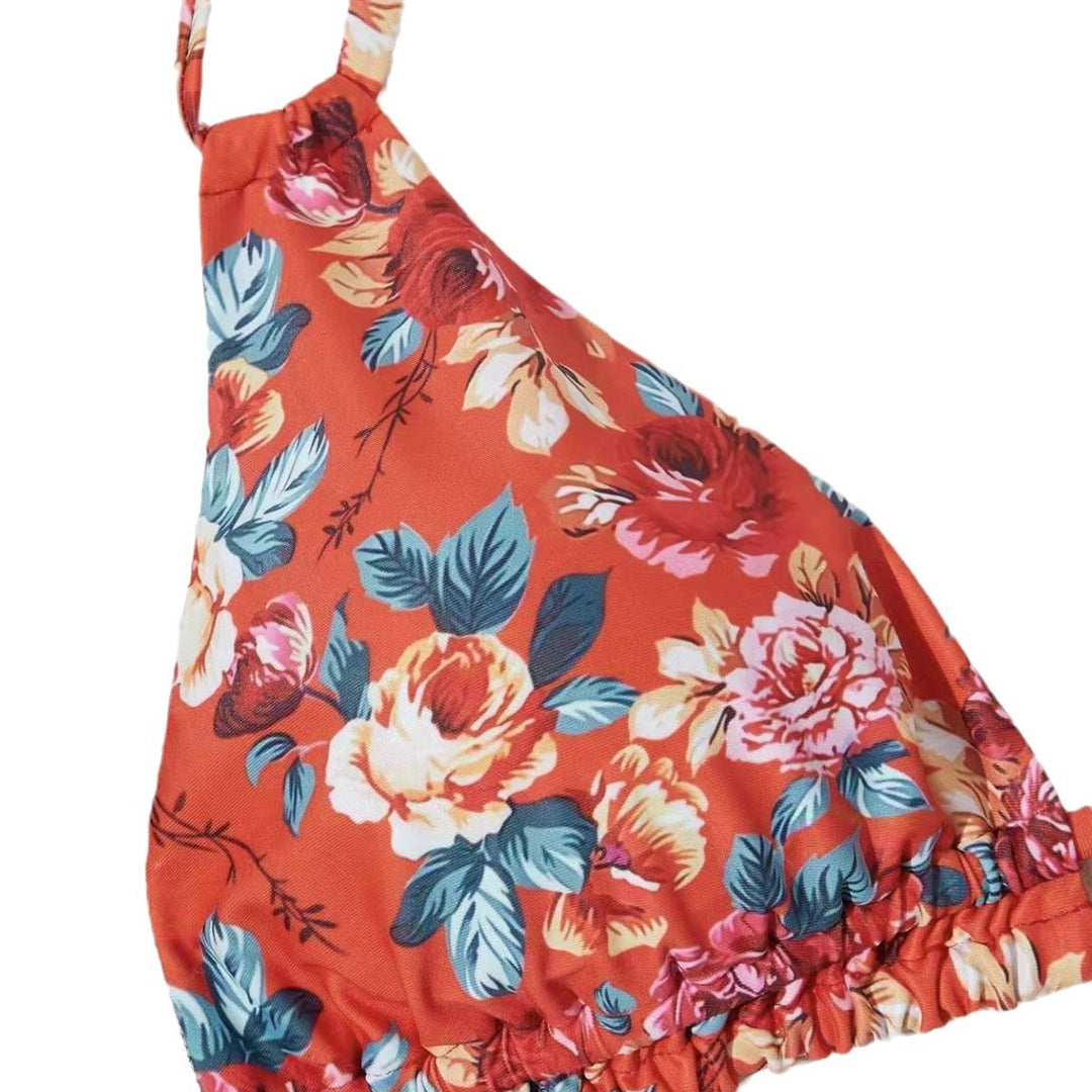 Dame triangel-bikini med legende blomsterdesign og justerbare stropper Stilla