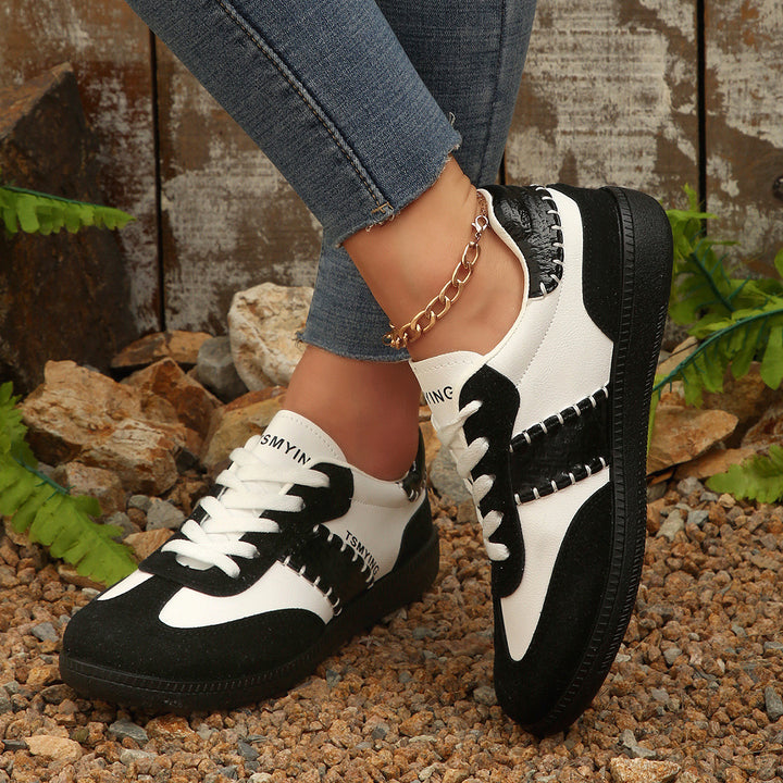Dame Sporty Sneakers med moderigtigt design og blød sål Stilla