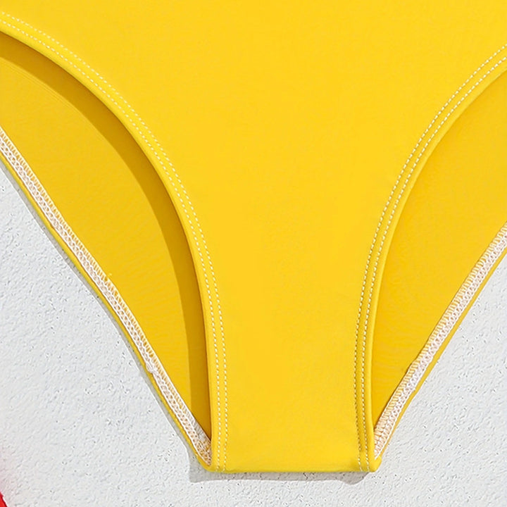 Dame Bikini-sæt med fashionable ringdetaljer og højtaljeret buks Stilla