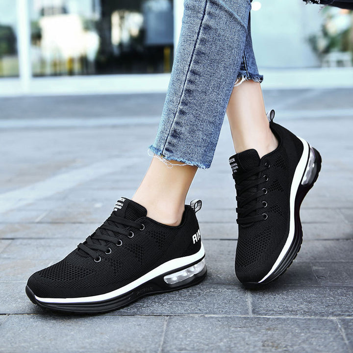 Dame Air-Cushioned Lifestyle-Sneakers med åndbart mesh-oberstof Stilla