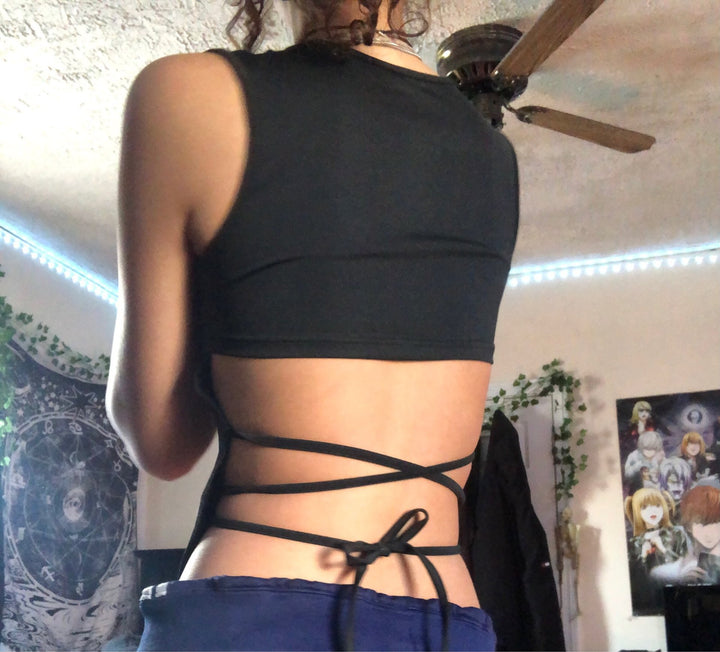 Dame Cropped Tie-Back Top Stilla