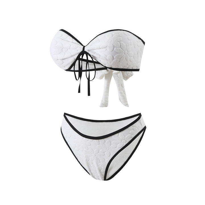 Dame bikini-sæt med blomsterstrukturdesign og komfortabelt bandeau-top Stilla