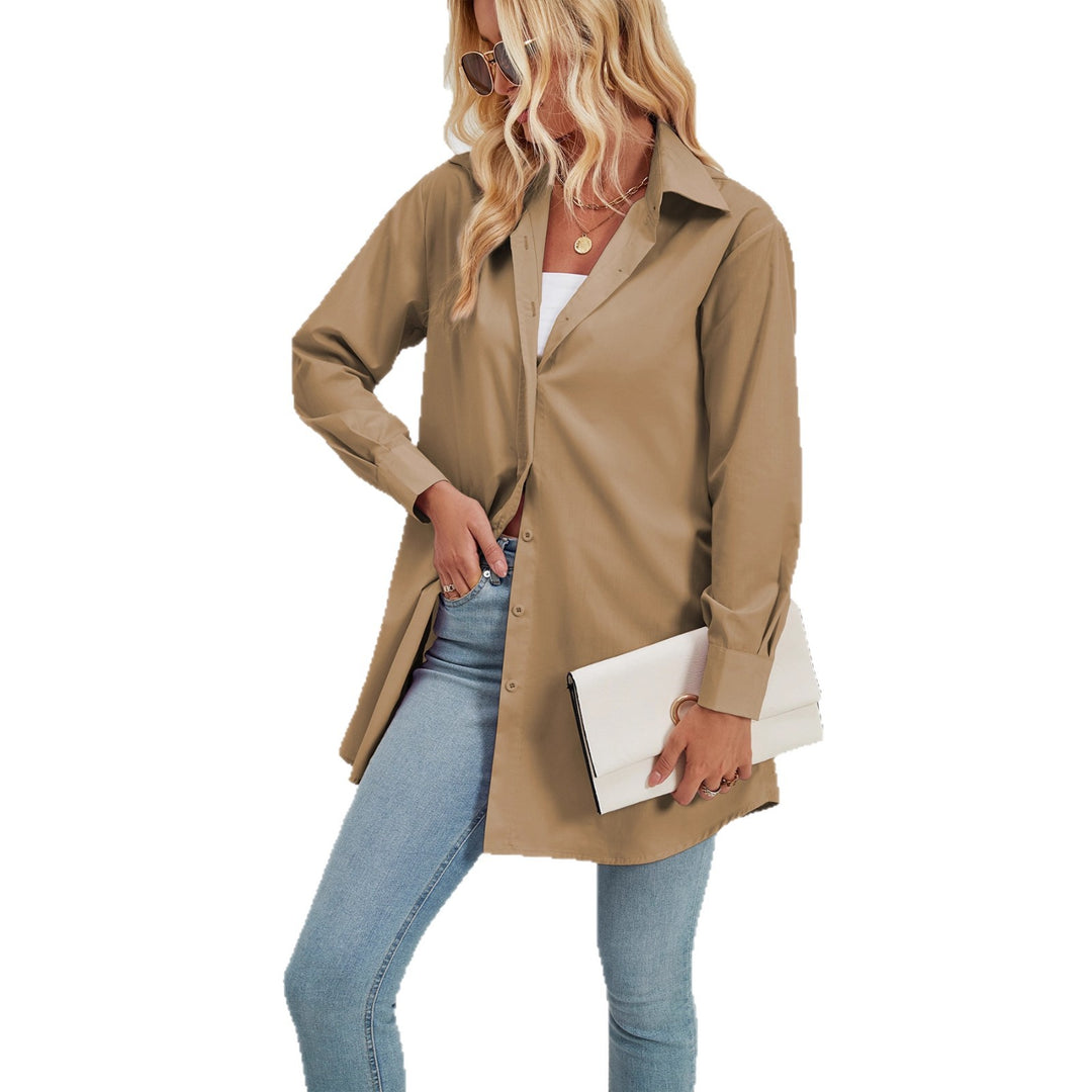 Dame skjorte bluse med elegant oversized snit og klassiske detaljer med knapper Skovae