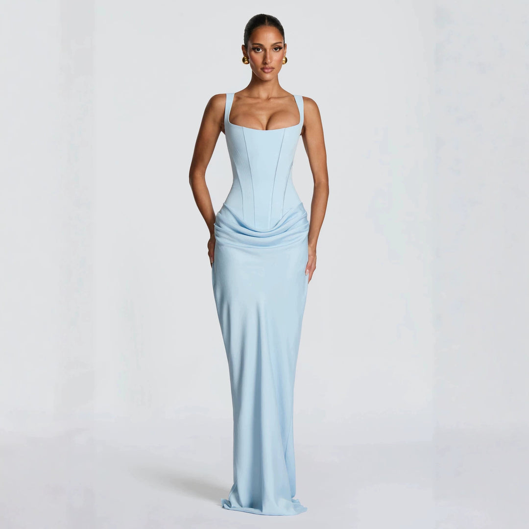 Dame Elegant langt Etuikjole med taljeret silhuet og raffineret drapering Skovae