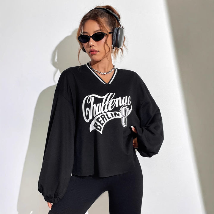 Kvinders afslappede oversized sweatshirt med V-hals og grafisk tryk Stilla