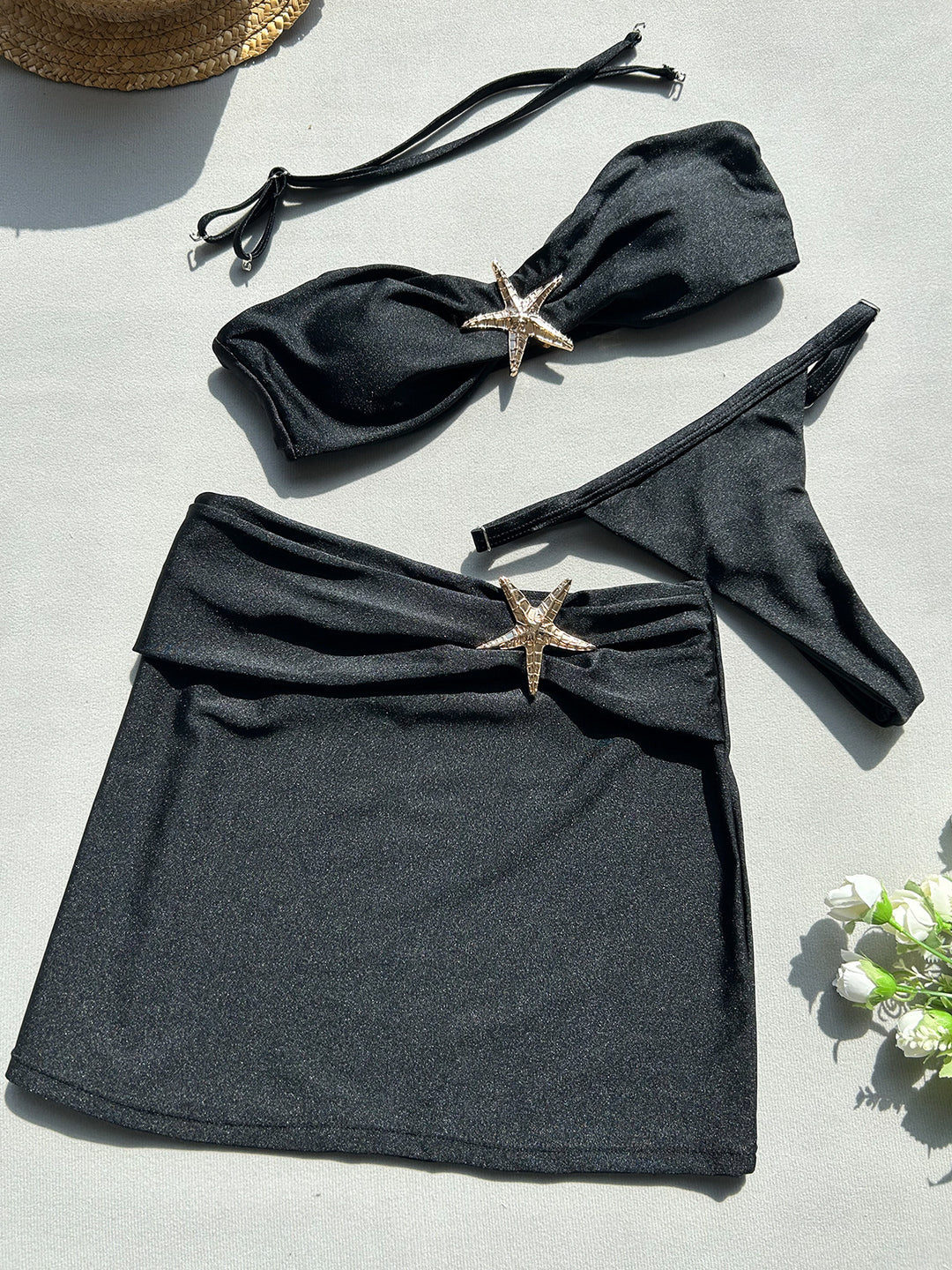 Dame Bandeau-bikini med individuelt design og glitrende stjerneaccentuer Stilla