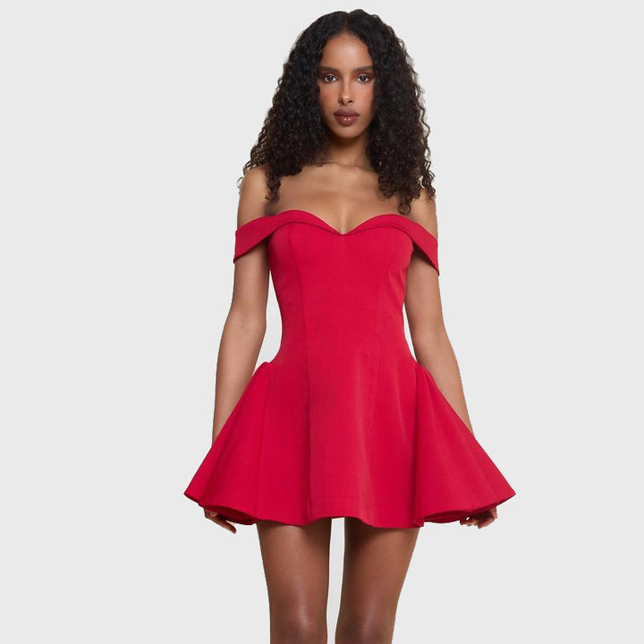 Dame Offshoulder Mini Kjole med legesyg snit Skovae