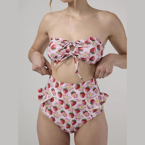 Dame bikini sæt med blomsterdesign og legende ruffle detaljer Stilla