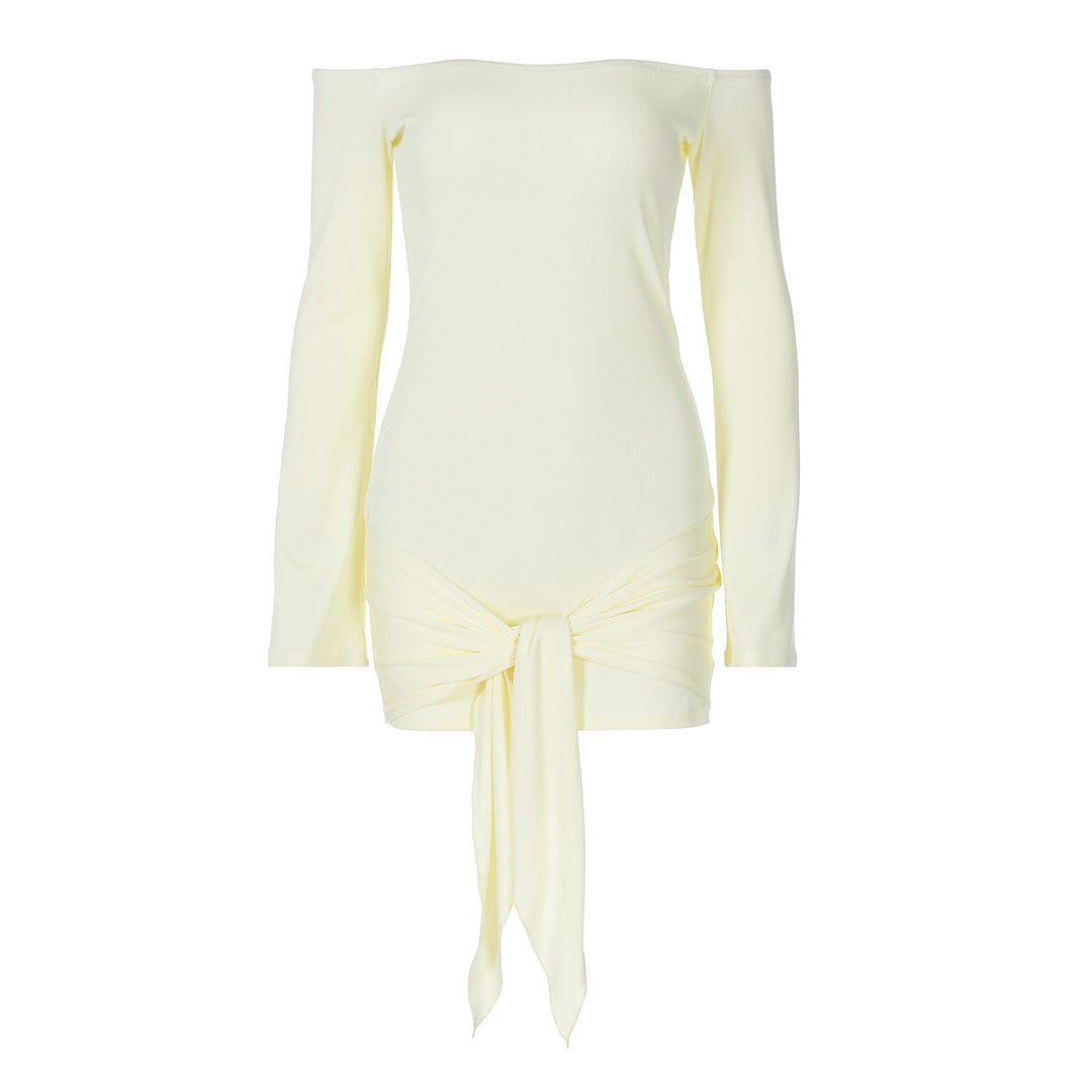Dame Off-Shoulder Minikjole med dekorativ knude og elegant snit Stilla