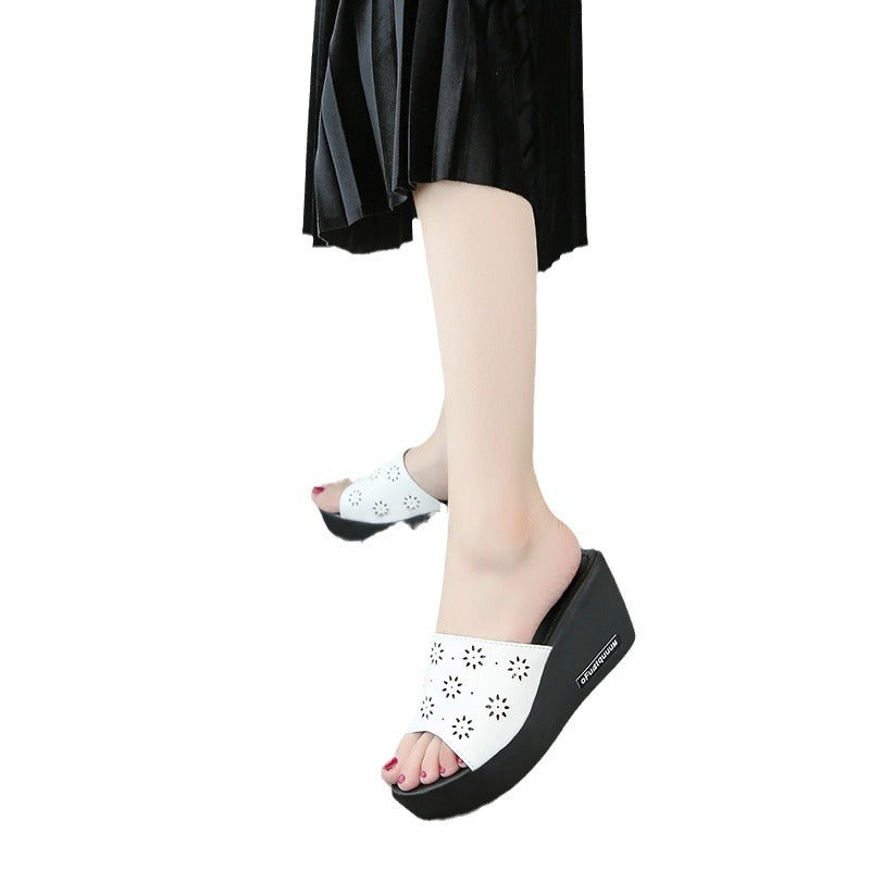 Dame Wedge-sandaler med elegant hulmønster og skridsikker sål Stilla