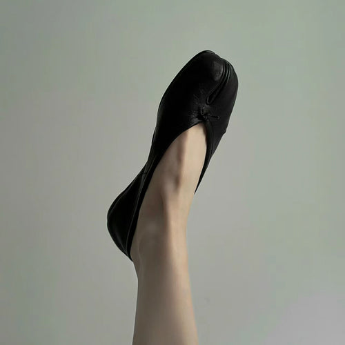 Femme Unique Spalt-tå Slip-On Flats Stilla