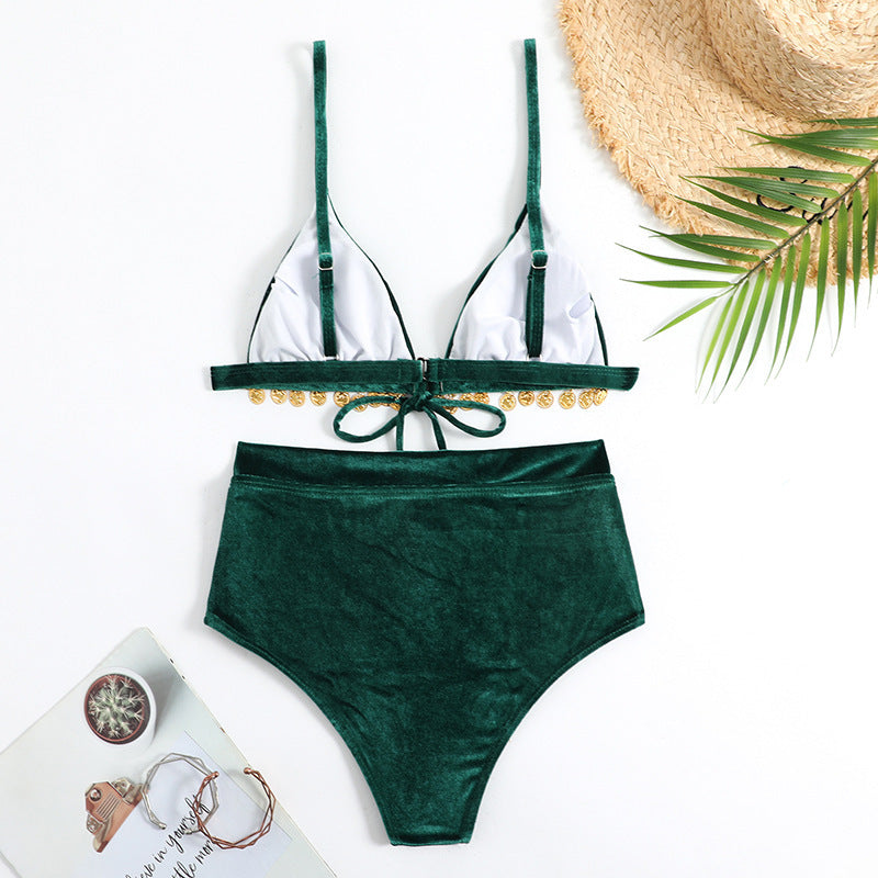 Dame trekanter bikini med luksuriøs velour og glamourøse dekorationer Skovae