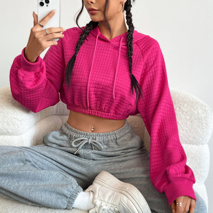 Dame cropped hoodie med tekstureret design Stilla