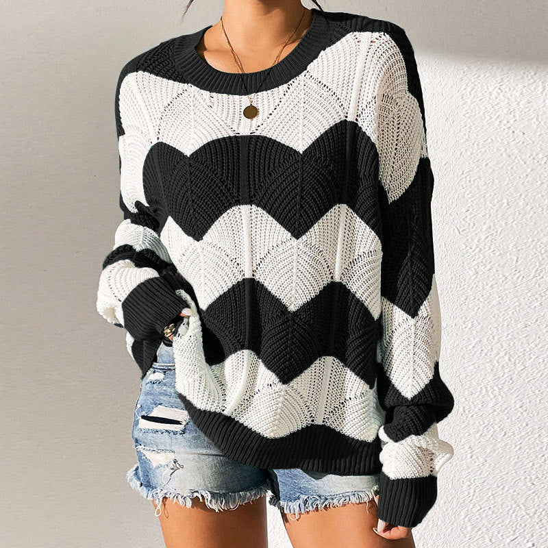 Kvinders strikket sweater med bølget mønster og løs pasform Stilla