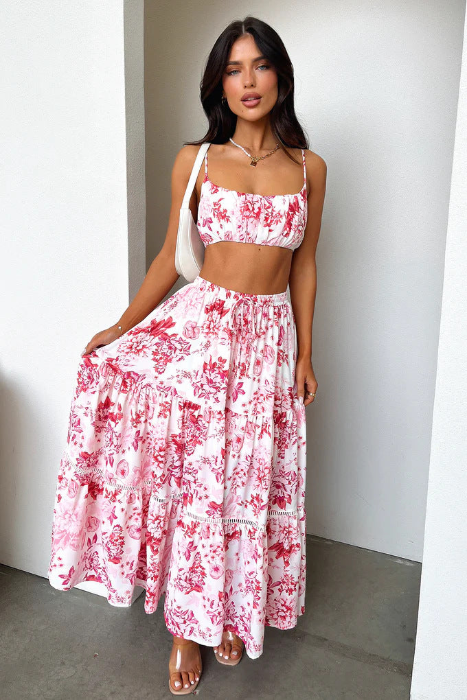 Dame To-delt Sommeroutfit med blomsteret Top og Maxi-Nederdel Skovae
