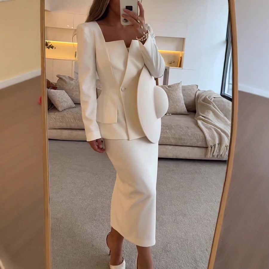 Dame Blazer-kjole med moderne snit og figursyet pasform Stiila