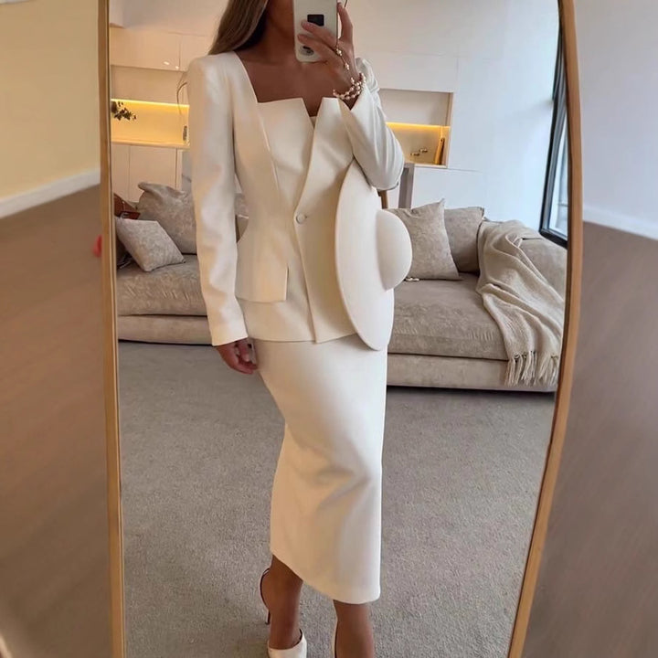 Dame Blazer-kjole med moderne snit og figursyet pasform Stiila