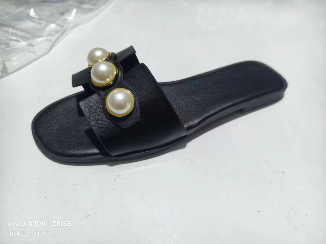 Damer elegante pantolettter med dekorative perleaccent og komfortabel fodseng Stilla