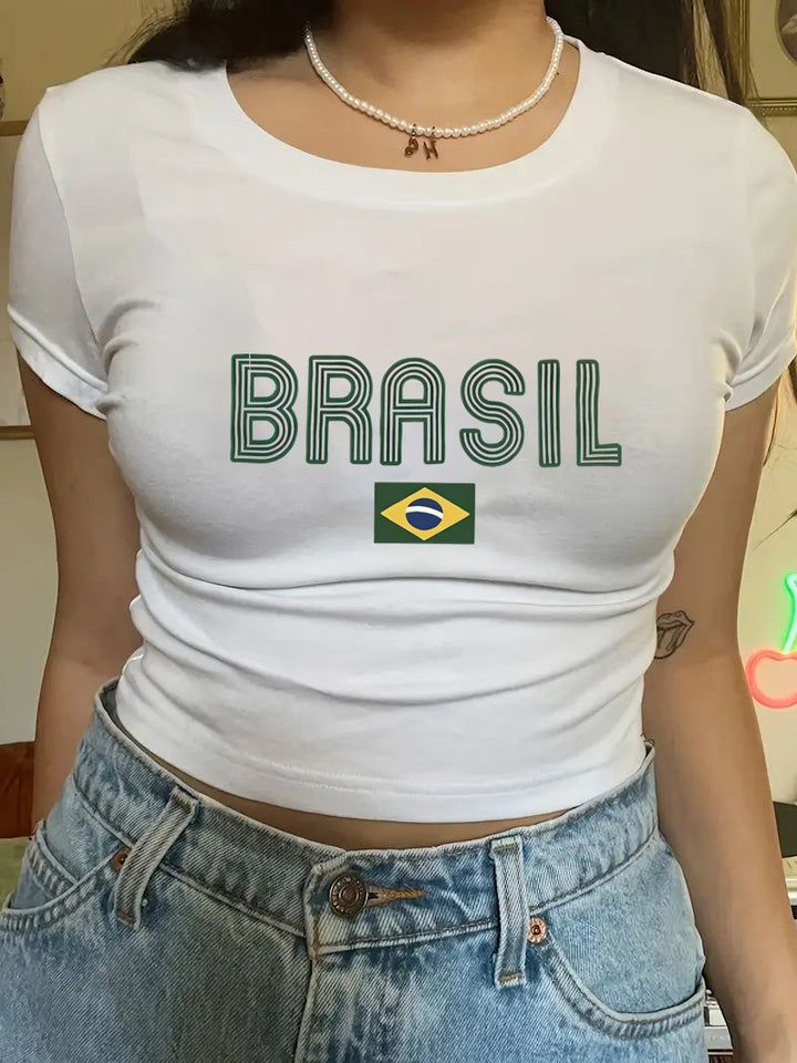Dame Crop-T-Shirt med kreativt motiv og tætsiddende snit Skovae