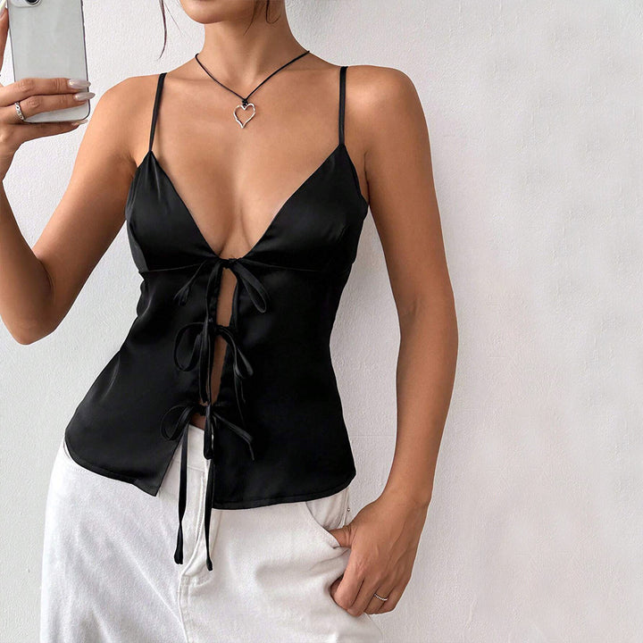 Damer elegant top med dyb V-hals og draperinger Stilla