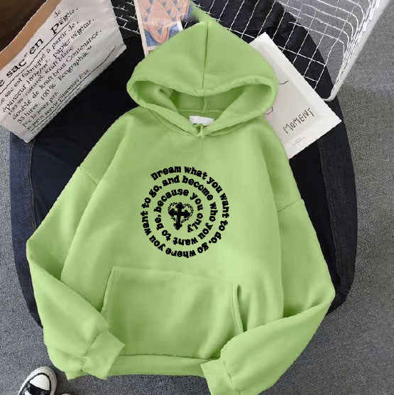 Dame hoodie med inspirerende motiv Skovae