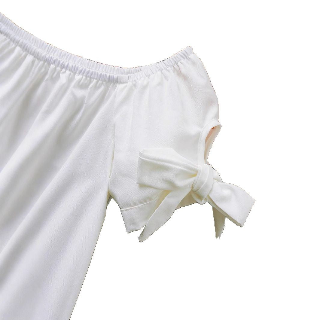 Dame Off-Shoulder Kjole med florale accenter Stilla