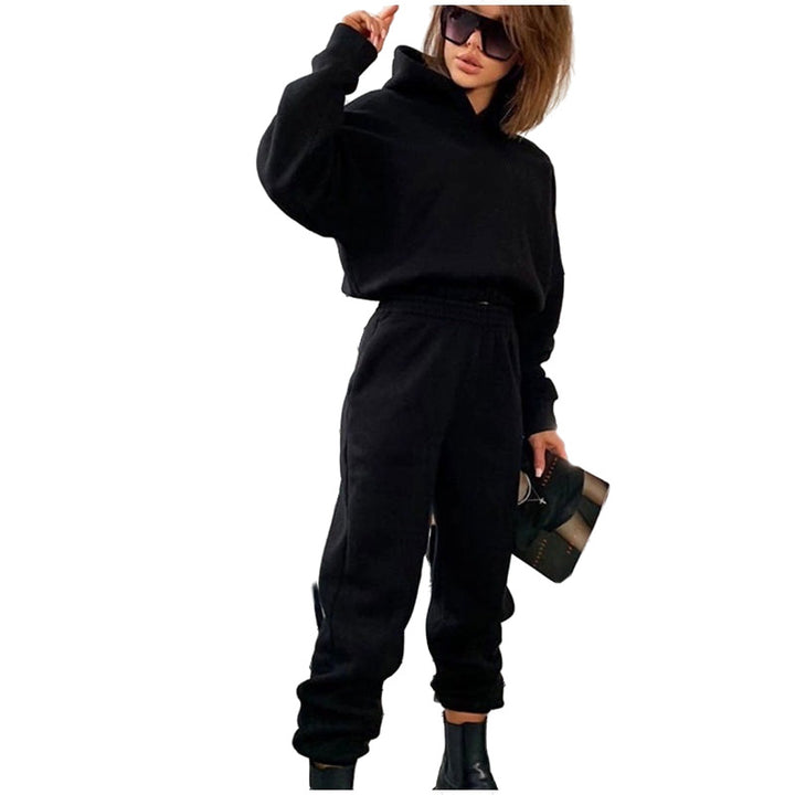 Kvinders afslappede hoodie jumpsuit med praktiske lommer og moderne snit Skovae