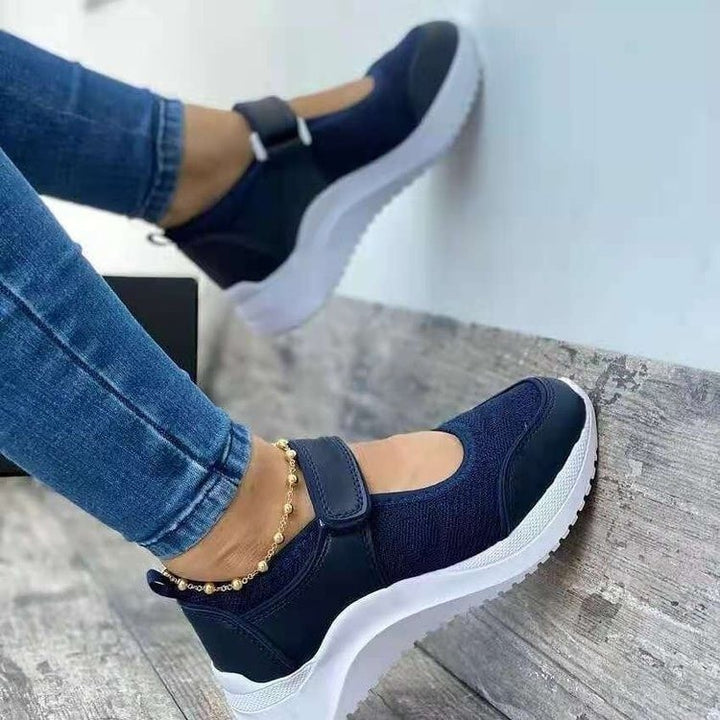 Dame Komfortable Sneakers med justerbar velcro og åndbart overmateriale Stilla