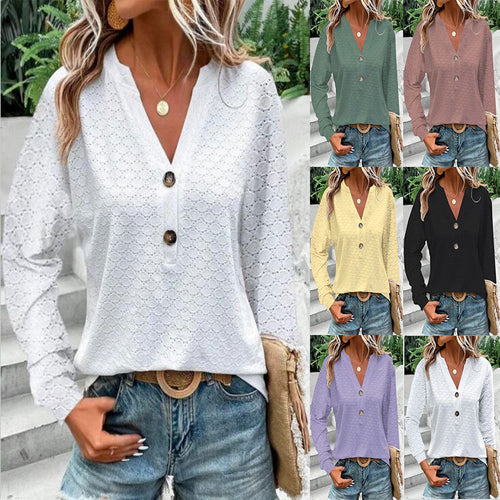 Damebluse med knapdetaljer og elegant hulbroderi Stilla