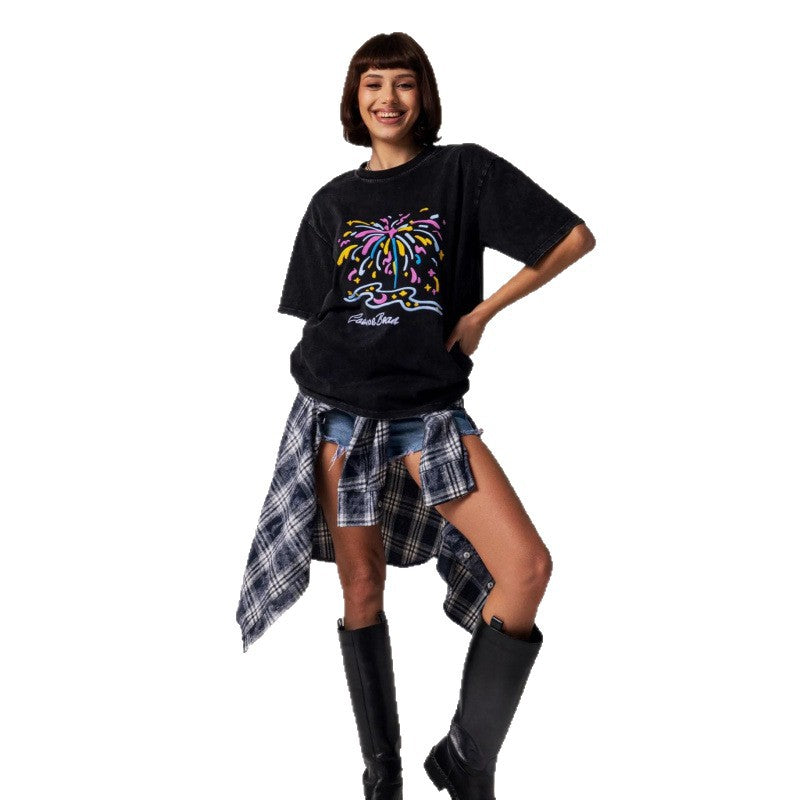 Dame T-shirt med moderne grafikelement og afslappet snit Stilla