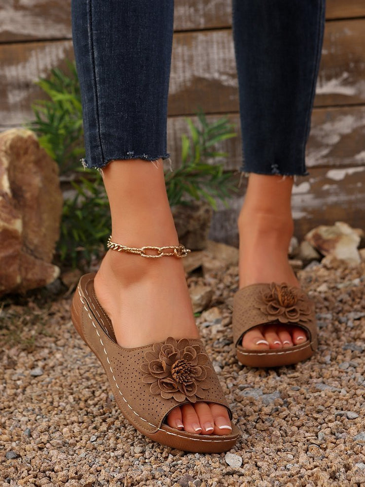 Dame mode toe separator sandaler med blomstret design og ergonomisk komfort Stilla