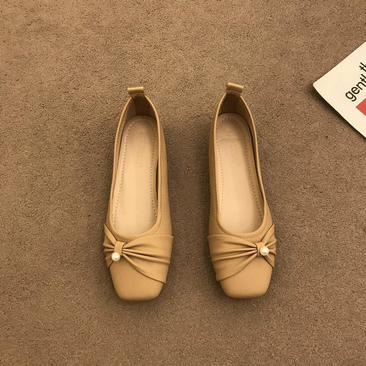 Dame stilfulde Ballerina-sko med kvadratisk tå og perle-accent Stilla