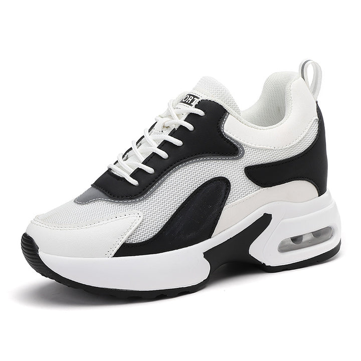 Herrer Air-Cushioned Sport Sneakers Stilla